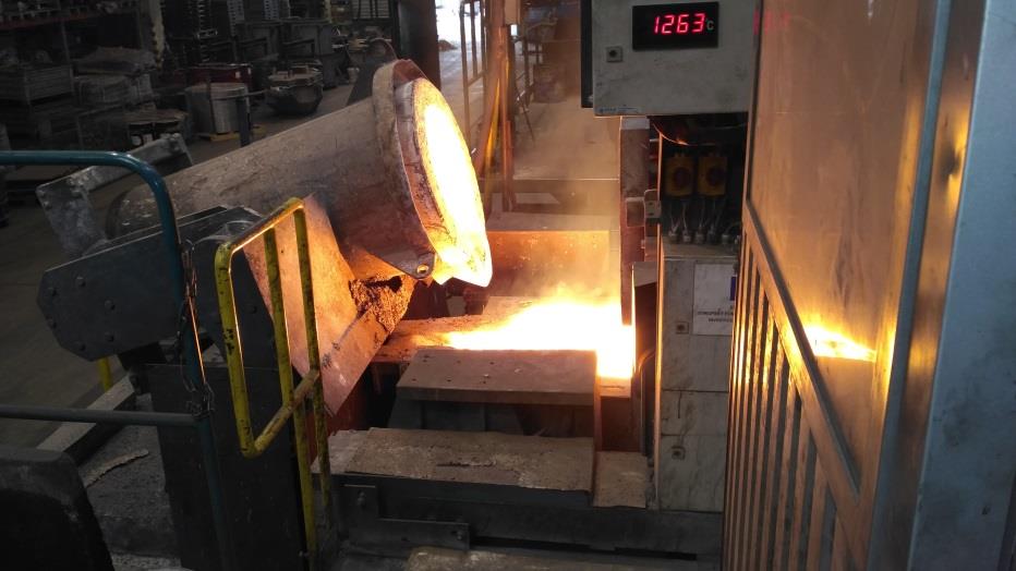 德國(guó)DIAS紅外公司鋼水紅外測(cè)溫系統(tǒng)PYROCAST pro